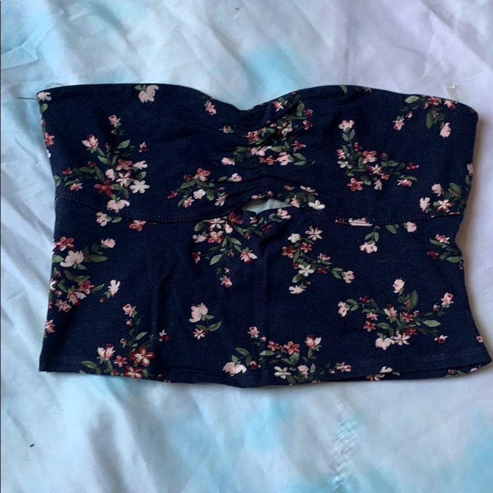 Floral strapless top